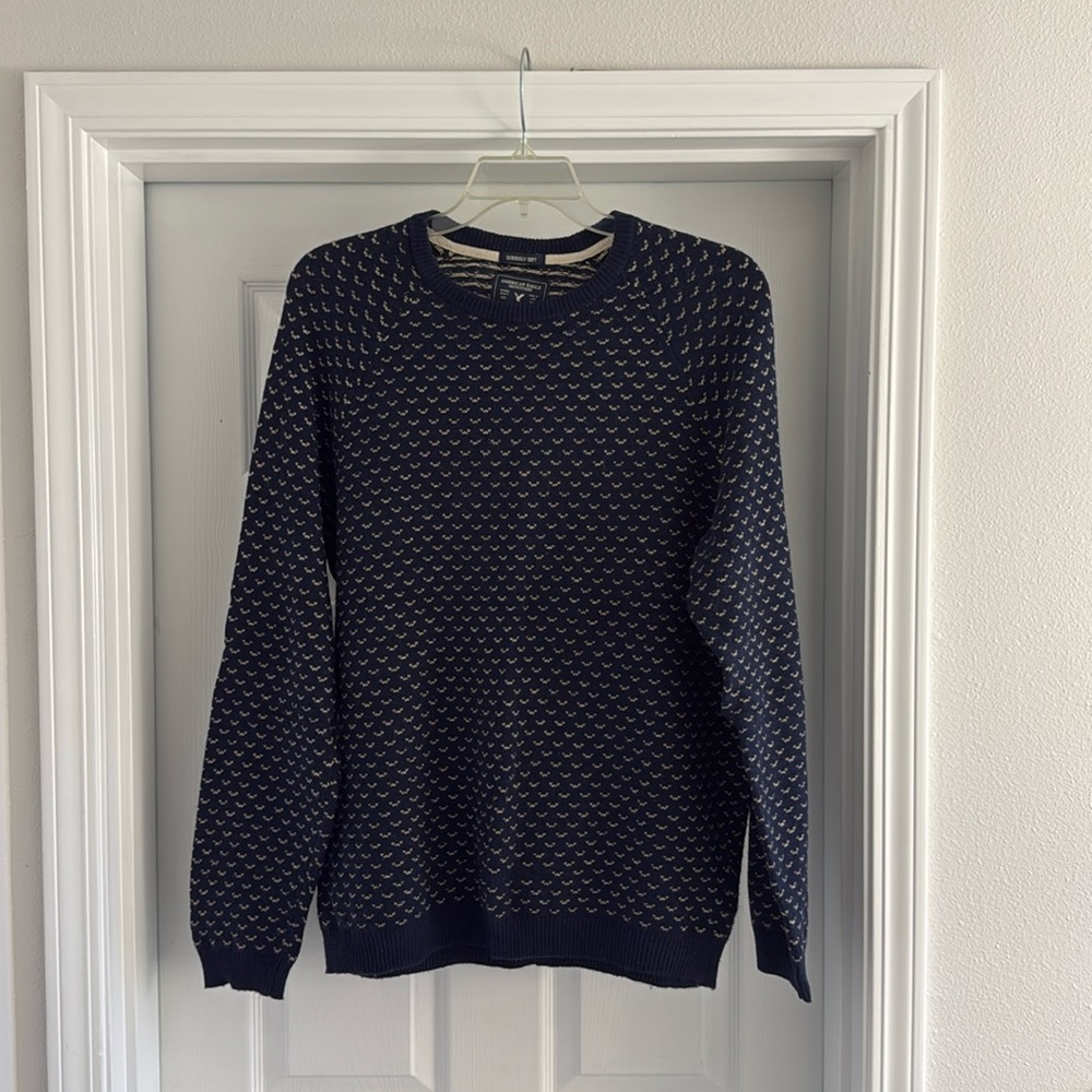 American Eagle sweater